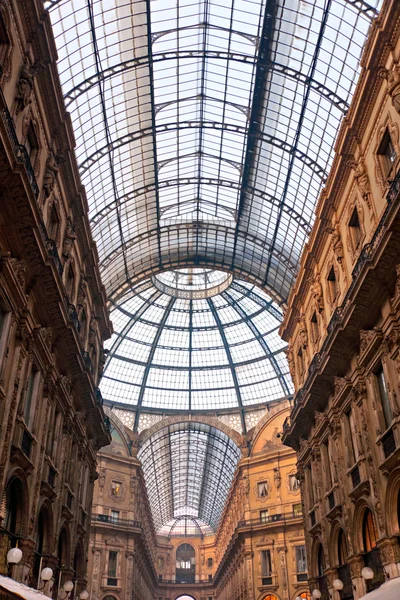 Vittorio emanuele galerie v Miláně — Stock fotografie