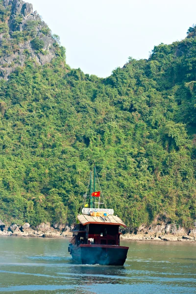 Bahía Halong, Vietnam. Unesco Patrimonio de la Humanidad . —  Fotos de Stock