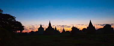 gün batımında, myanmar Bagan.