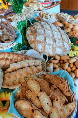 taze çeşitli ekmek.