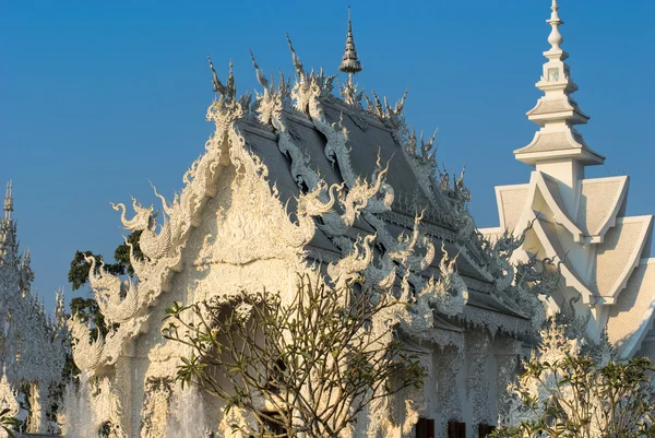 Weißer Tempel, chiang rai, thailandia. — Stockfoto