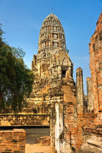 Vecchio tempio rovinato di Ayuthaya, Thailandia , — Foto Stock