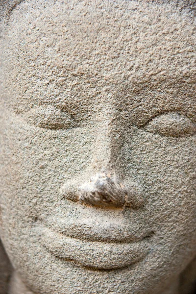 Apsara tallada en la pared de Angkor Wat, cambodia . — Foto de Stock