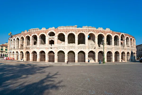 Arena de verona, antiguo anfiteatro romano. italia — Foto de Stock