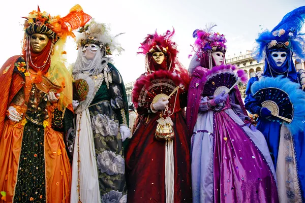 Masker i Venezia, karnevalet . – stockfoto