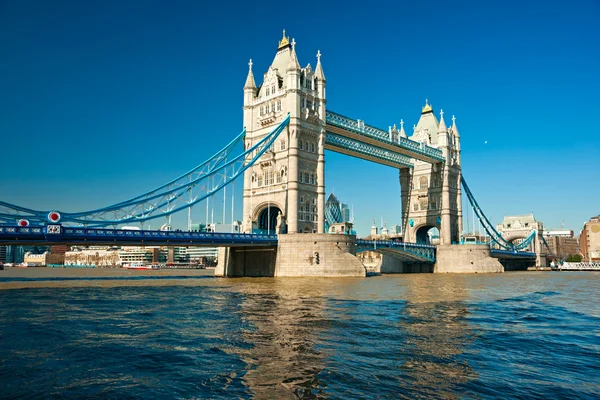 Tower bridge, Londres, Reino Unido — Foto de Stock