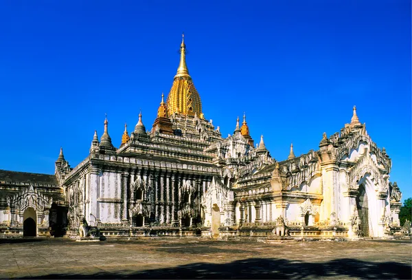 Храм Ананды, Баган, Мьянма . — стоковое фото