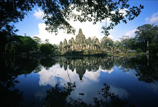 Bayon tempel, angkor thom, siem oogsten, cambodia. — Stockfoto