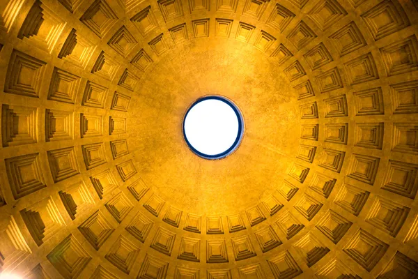 Uvnitř pantheon, Řím, Itálie. — Stock fotografie