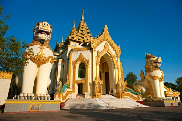 Shwedagon Paya, Yangoon, Myanmar. — Stock fotografie