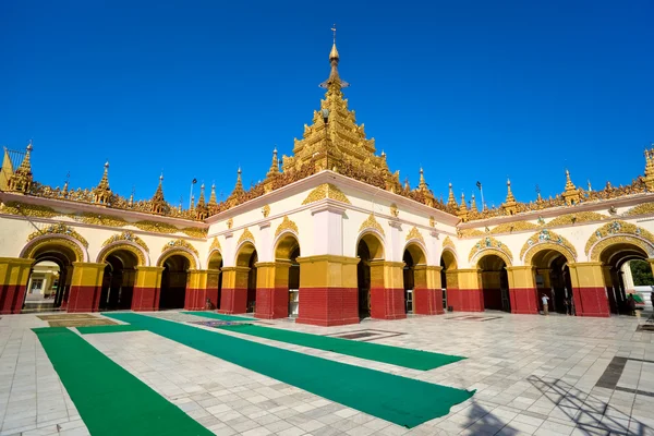 Mahamuni Paya, Myanmar. — Stock fotografie