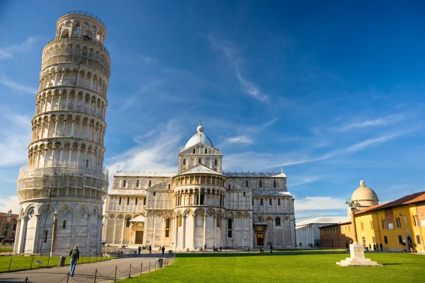 Piza, Piazza dei Miracoli. — Zdjęcie stockowe