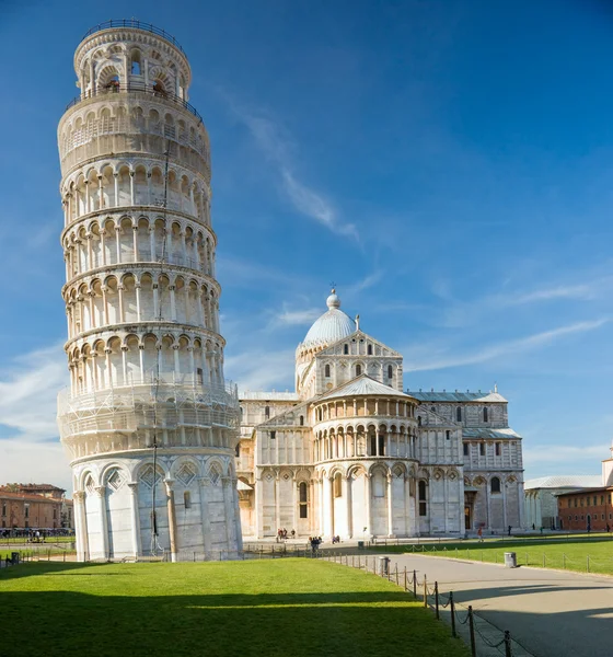 Pisa, la piazza dei miracoli. —  Fotos de Stock