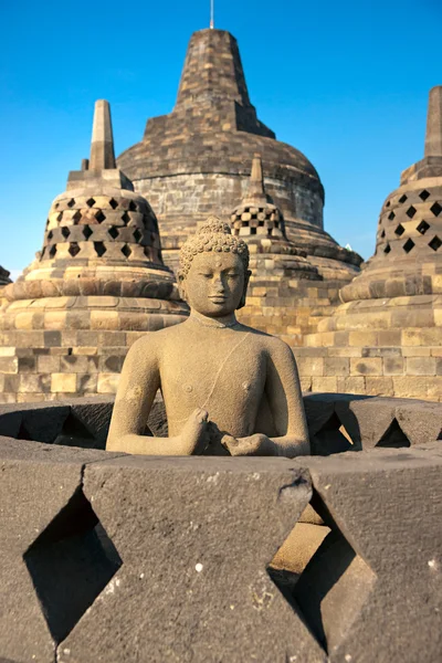 Wschód słońca w borobudur świątyni, yogyakarta, Jawa, Indonezja. — Zdjęcie stockowe