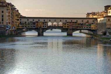 panoramik Floransa ve ponte Vecchio.