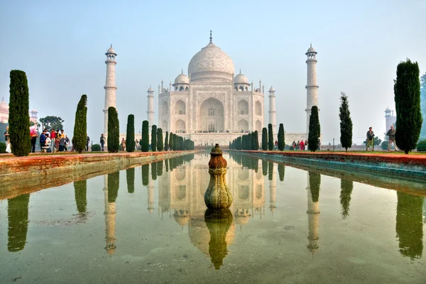 Taj Mahal au lever du soleil, Agra, Uttar Pradesh, Inde . — Photo