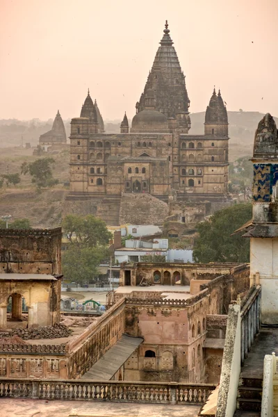 Palazzo di Orcha al tramonto, India . — Foto Stock