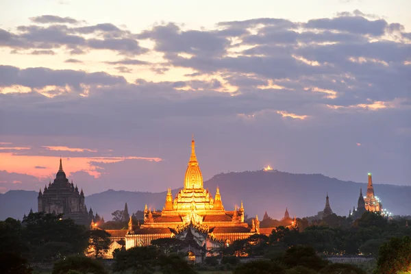 Crepúsculo de Bagan, Myanmar . —  Fotos de Stock