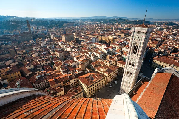 Florence, Duomo and Giotto 's Campanile . — стоковое фото