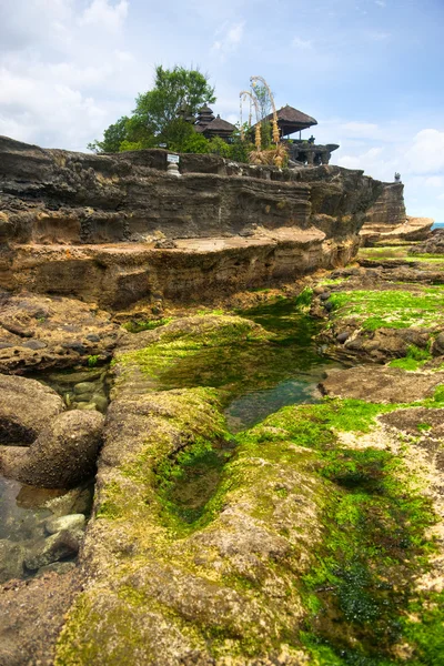 O Templo Tanah Lot, Bali, Indonésia . — Fotografia de Stock