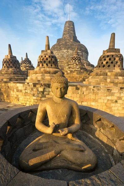 Templo de Borobudur, Yogyakarta, Java, Indonésia . — Fotografia de Stock