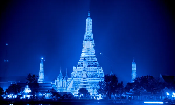 Wat Arun por la noche, Bangkok, Tailandia — Foto de Stock