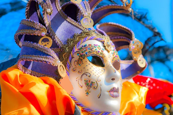 Venetië - 05 maart: deelnemer in het carnaval van Venetië, een ann — Stockfoto