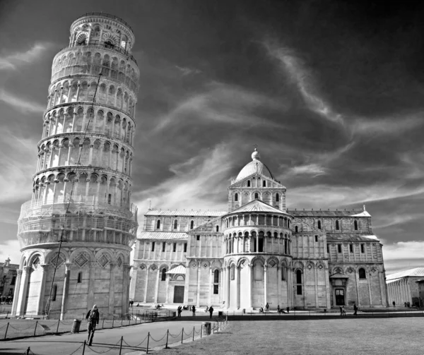 Pisa, Piazza dei miracoli. — Stock Photo, Image