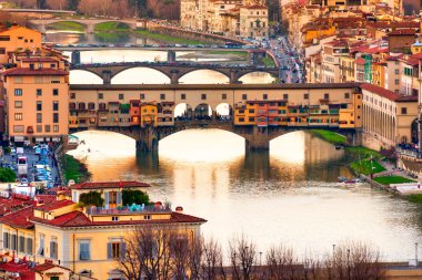Ponte Vecchio, Florece.