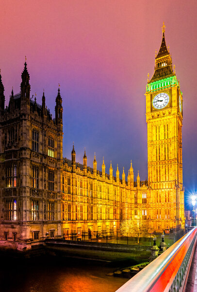 The Big Ben and the House of Parliament at night, London, UK.