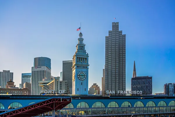 Skyline von San Francisco — Stockfoto