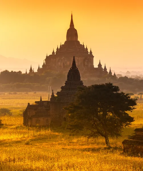 Templo de Ananda en Bagan, Myanmar. — Foto de Stock