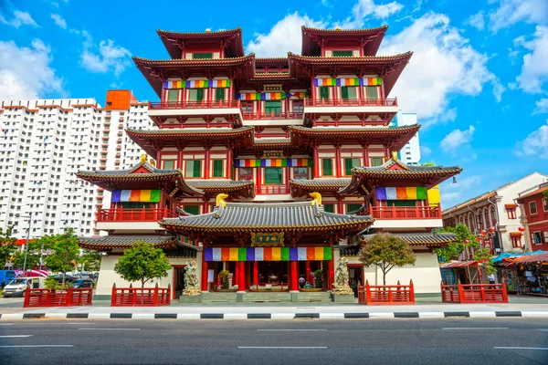 Singapur 'daki Budist tapınağı. — Stok fotoğraf