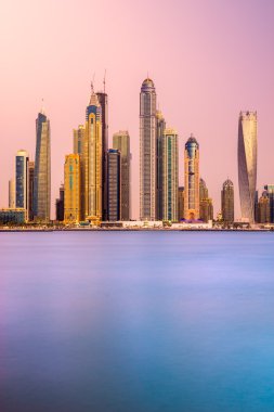Dubai marinası.