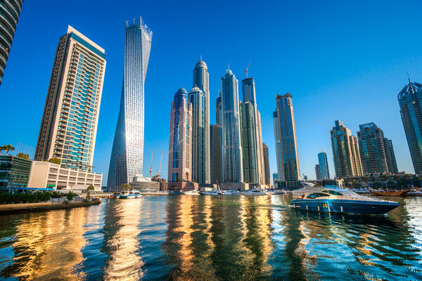 Dubai Marina.