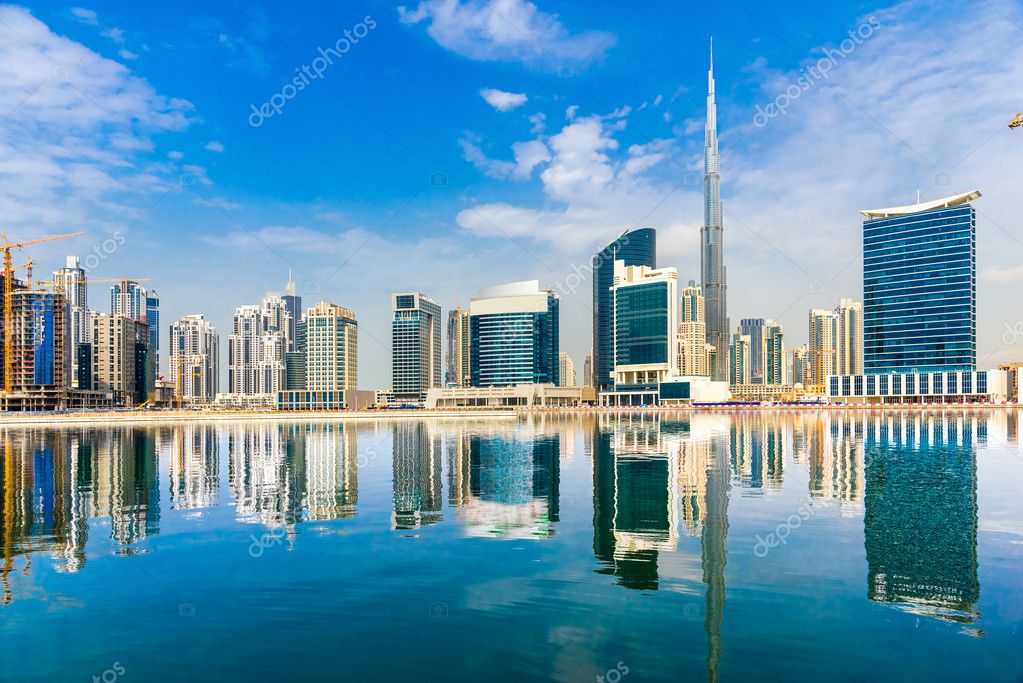 Dubai skyline, UAE Stock Editorial Photo © masterlu 41829417