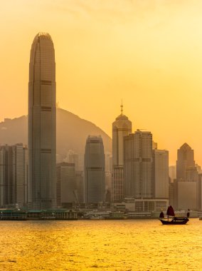 Hong Kong - 15 Mart: Victoria Harbor üzerinde 15 Mart 2013 yılında Hong 