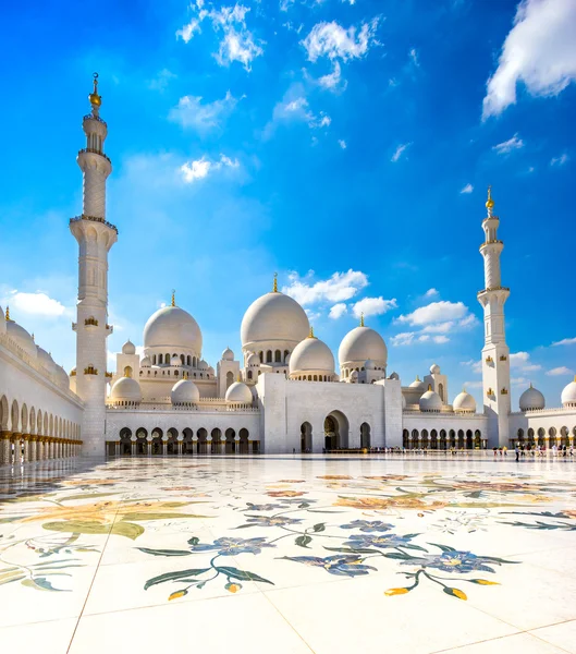 Sheikh Zayed Moschee, Abu Dhabi, Vereinigte Arabische Emirate — Stockfoto