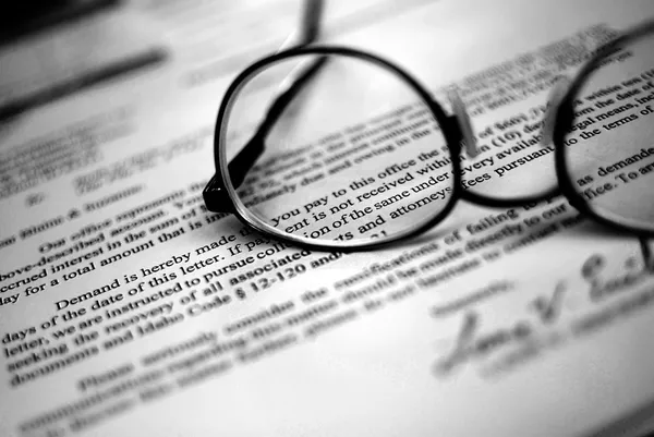 Gafas Graduadas y Negocios — Foto de Stock