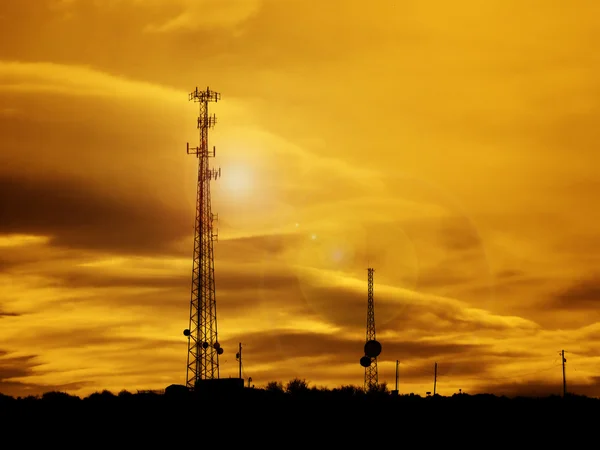Rádiós átviteli torony antenae — Stock Fotó