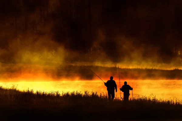 Vliegen vissers madison river yellowstone Nationaalpark — Stockfoto