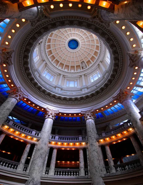 Uvnitř Dívá Sloupy Kopule Capitol State Capital Stavebních Pilířů Architektury — Stock fotografie