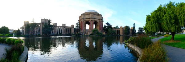 Palác Výtvarných Umění Jako Veřejná Budova San Franciscu Kalifornská Architektura — Stock fotografie