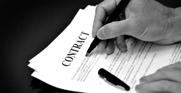 Contract Desk Black Pen Being Signed Person — Stock Photo, Image