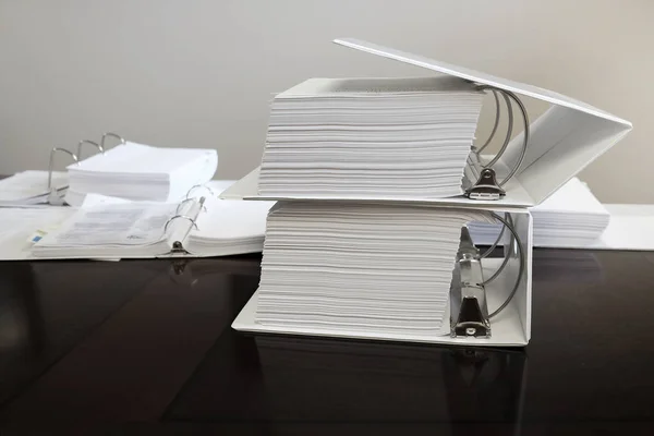 Язувачі Столі Офісної Роботи Бізнес Освіти Організовані Паперові Роботи Теках — стокове фото