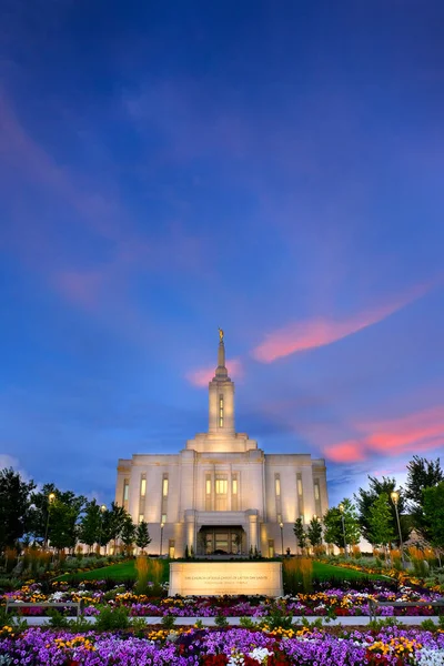 Pocatello Idaho Lds Mormon Latter Day Saint Temple Sky Clouds — Fotografia de Stock