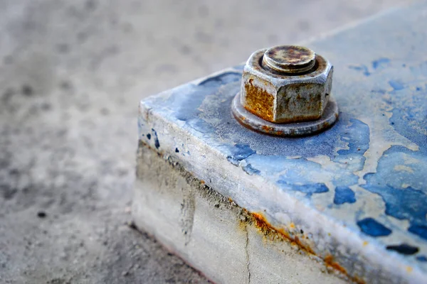 Parafuso Grande Forte Porca Que Fixa Metal Força Terra — Fotografia de Stock