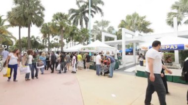 lincoln road miami Beach stok video görüntüleri