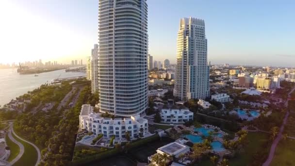 Luchtfoto beelden van miami het platform — Stockvideo