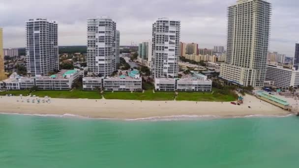 Miami Beach condos — Stockvideo